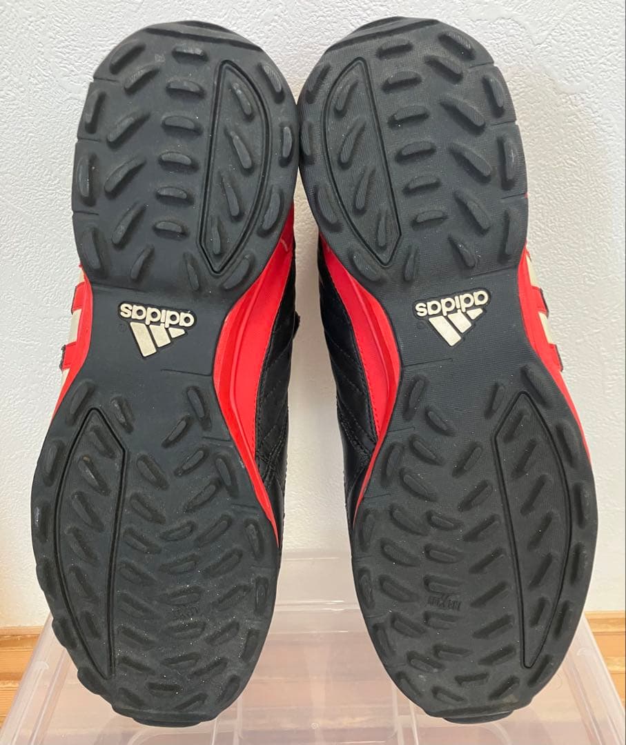 adidas プレデター TRX TURF フットサルシューズ