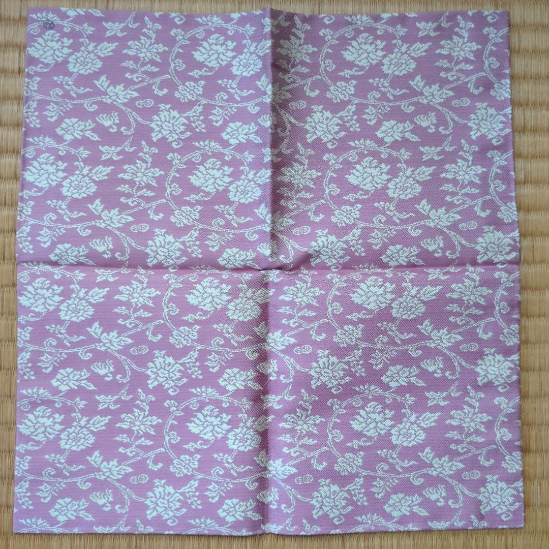 伝統的な和風花柄 ふくさ　出帛紗　袋師　土田友湖　桐箱入り　二重蔓牡丹唐草紹巴