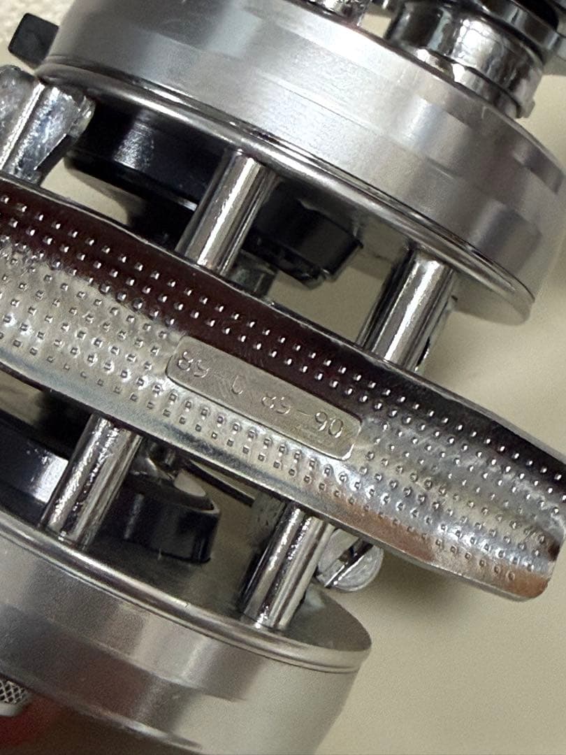 ABU2500C シルバー