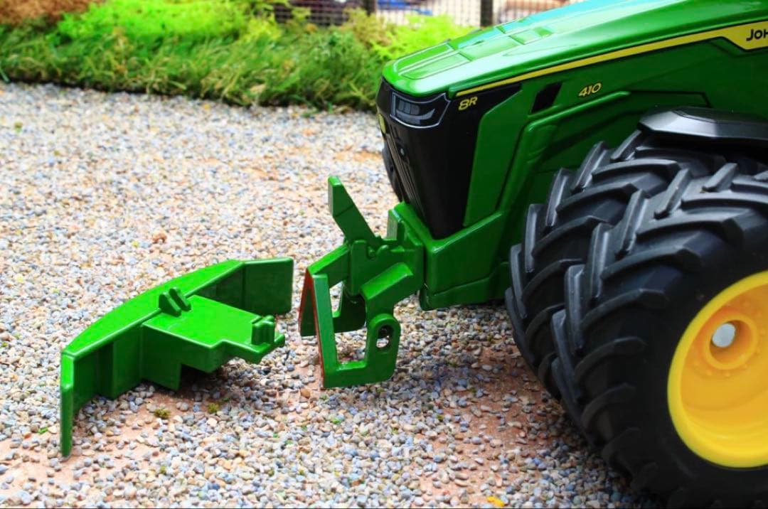 Siku ジョンディア 8295R ダブルタイヤトラクター 1:32