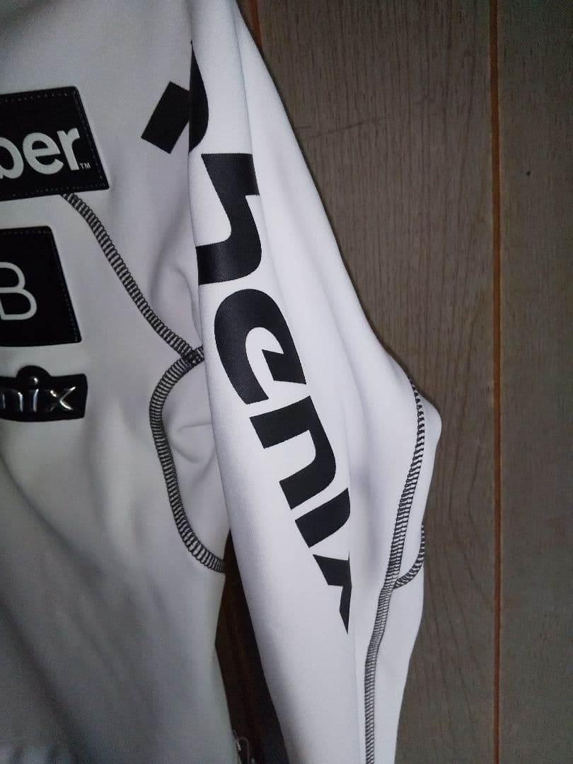 新品タグ付き   PHENIX Norway Teamフード付きフリース S