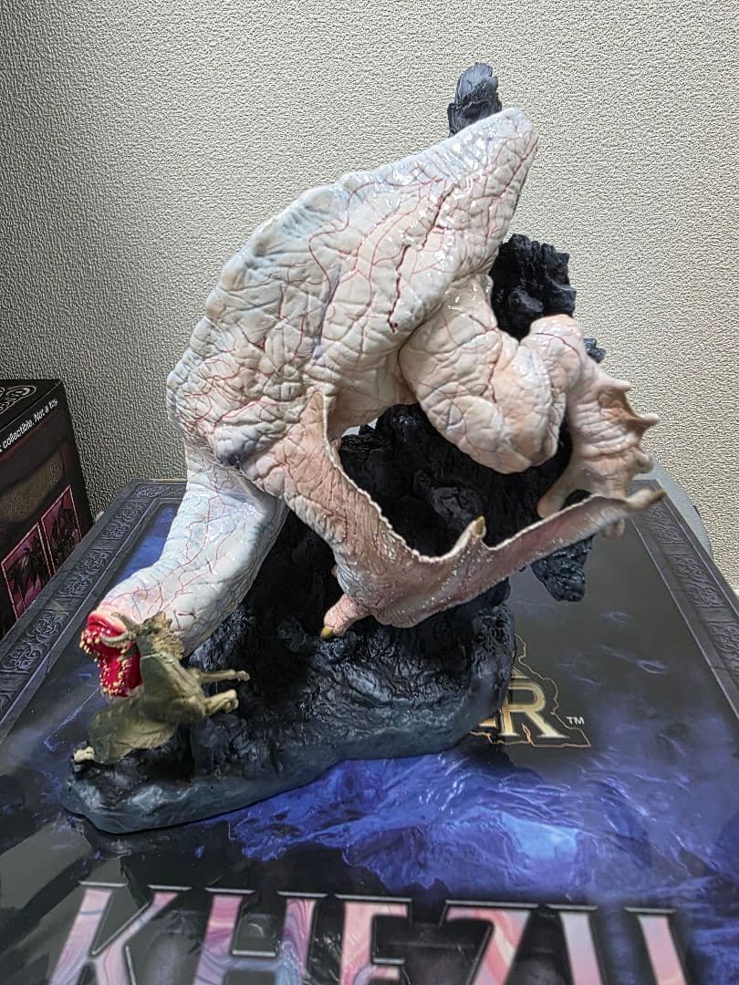 フルフル　クリエイターズモデル　箱あり