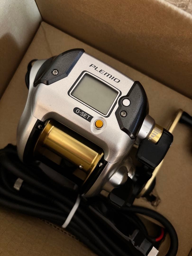 新品未使用‼️シマノ(SHIMANO) 電動リール プレミオ 3000