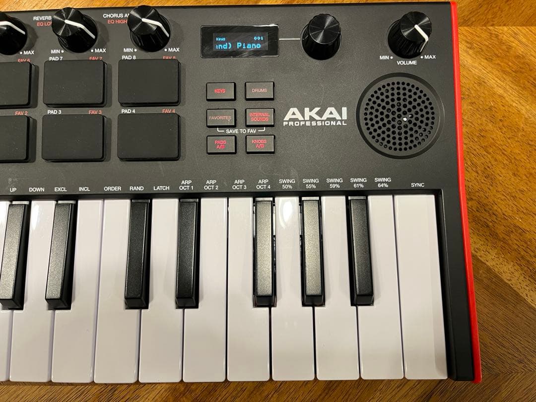 【美品】AKAI MPK mini play MIDIキーボード