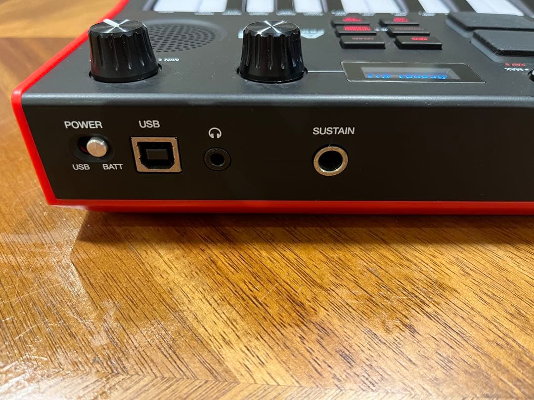 【美品】AKAI MPK mini play MIDIキーボード