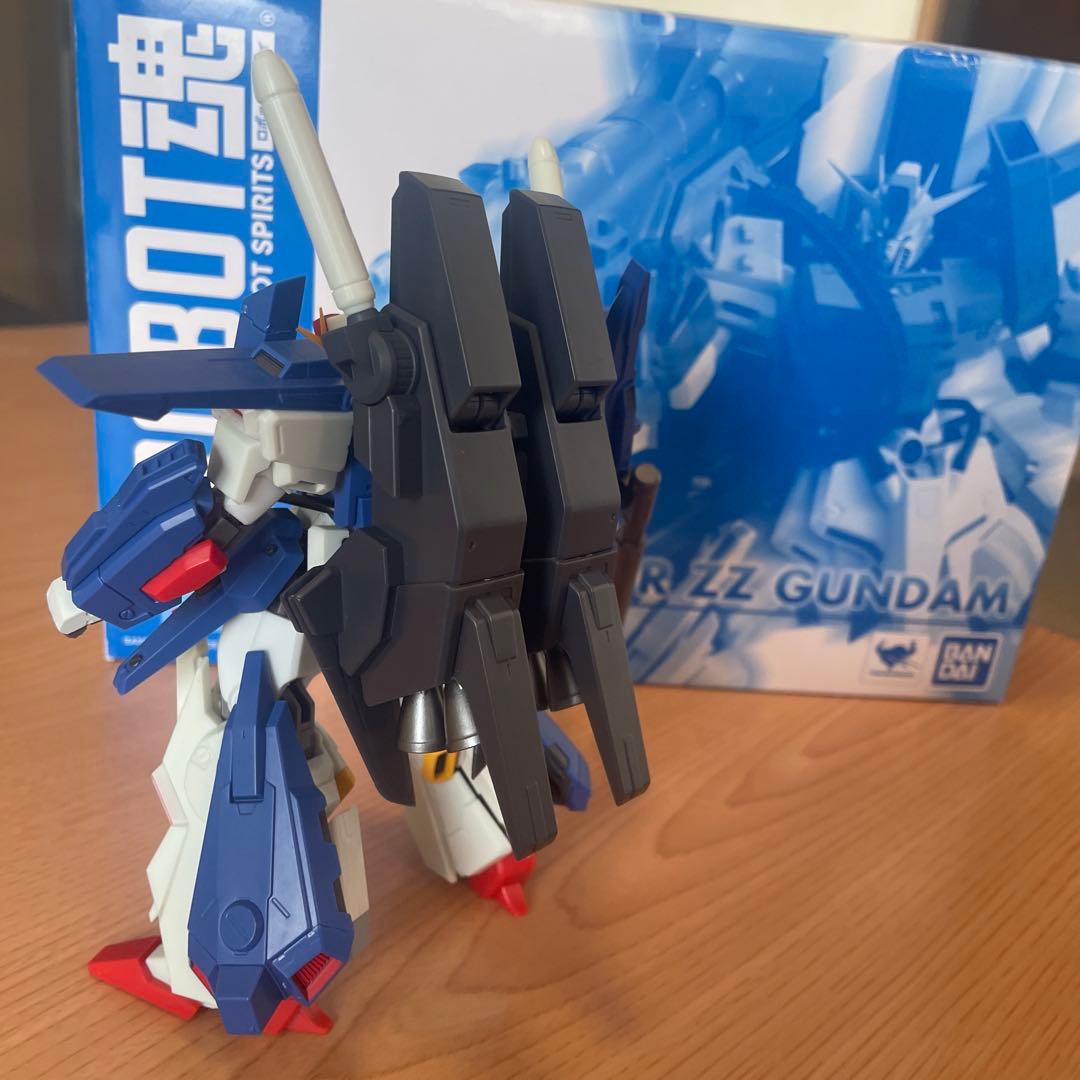 BANDAI ROBOT魂　フルアーマーZZガンダム