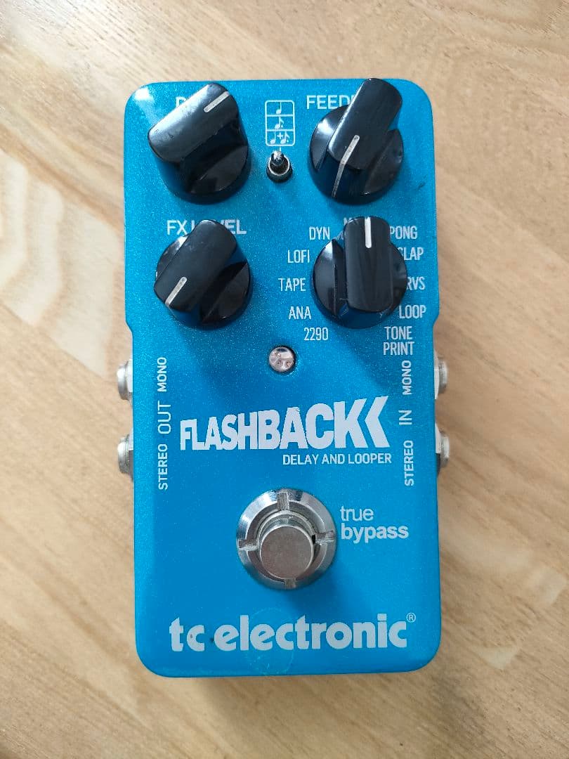ギター tc electronic FlashBack Delay and Looper
