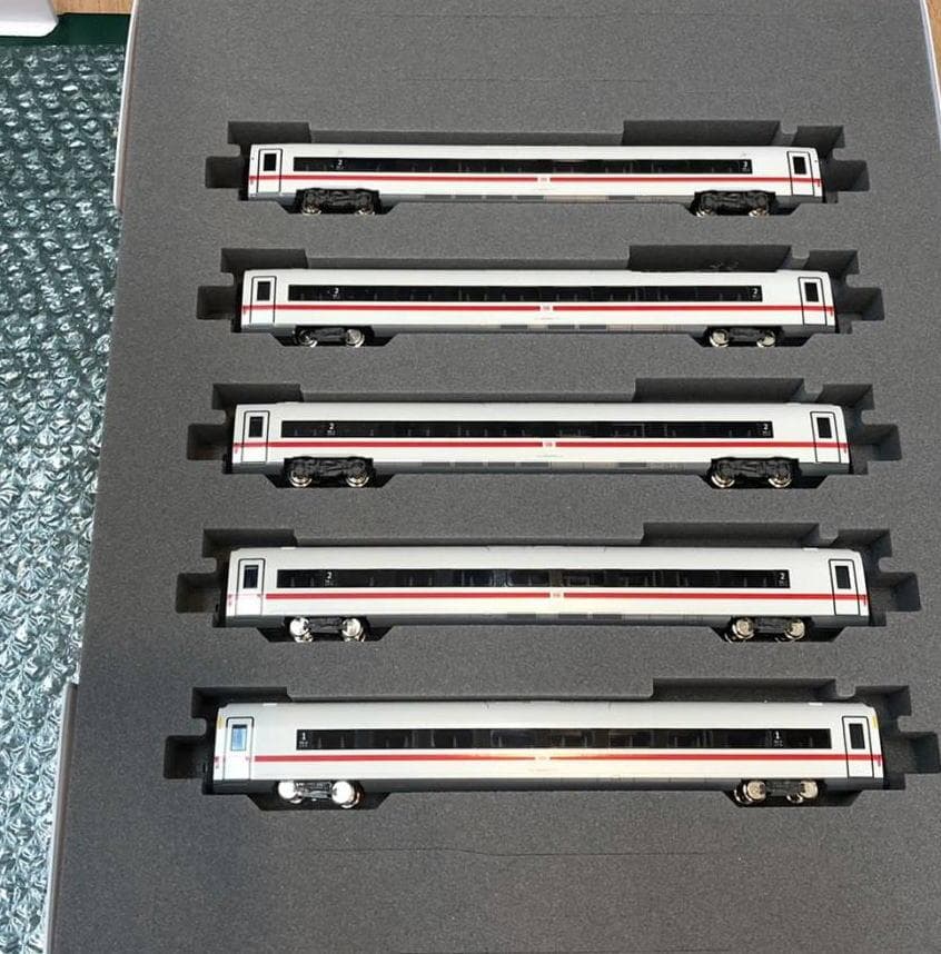 【送料着払い御注意】 KATO ICE‐4 基本＋増結セット