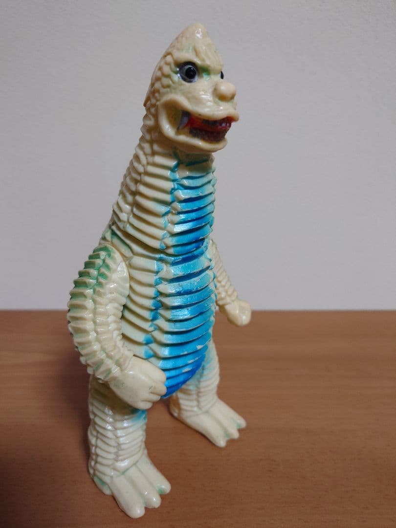 【当時もの美品！】マルサン　ソフビ　レッドキング　初代ウルトラマン