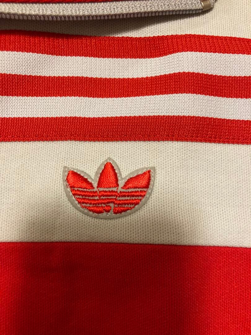 当時物未使用品デサントadidasジャージセットアップ赤✖️ベージュMサイズ