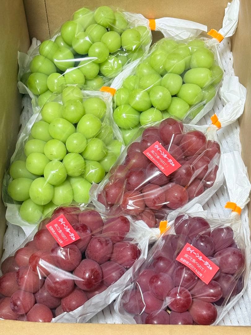 クイーンルージュ・シャインマスカット　長野県産4キロ