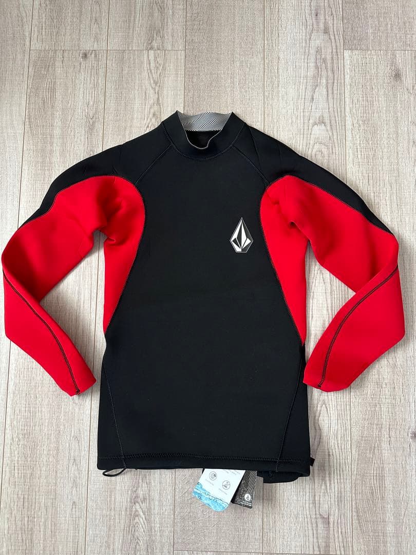 VOLCOM Mサイズ 2MM タッパー ウェットスーツ　新品未使用