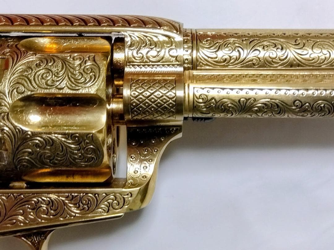 コルトSAAセオドア・ルーズベルト　金属製モデルガン（超美品）