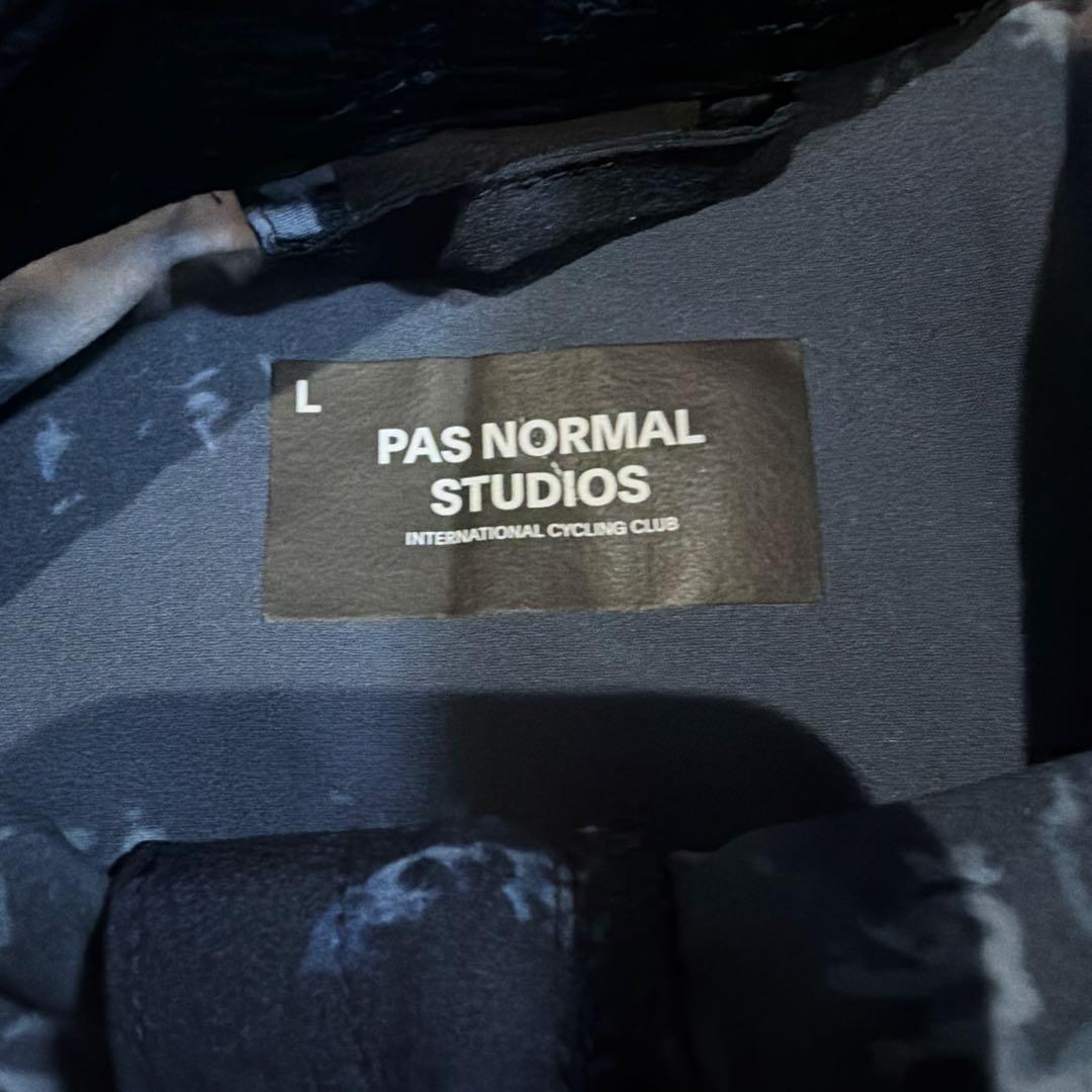 Pas Normal Studios Mechanism ジャケット