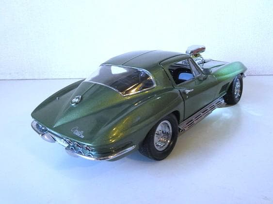 特価 exoto (1/18) コルベット C2 Street Rod