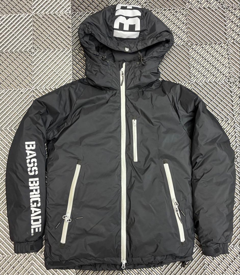 バスブリゲード×ナンガ！オーロラダウンジャケット 760！防水！ブラック&グレー