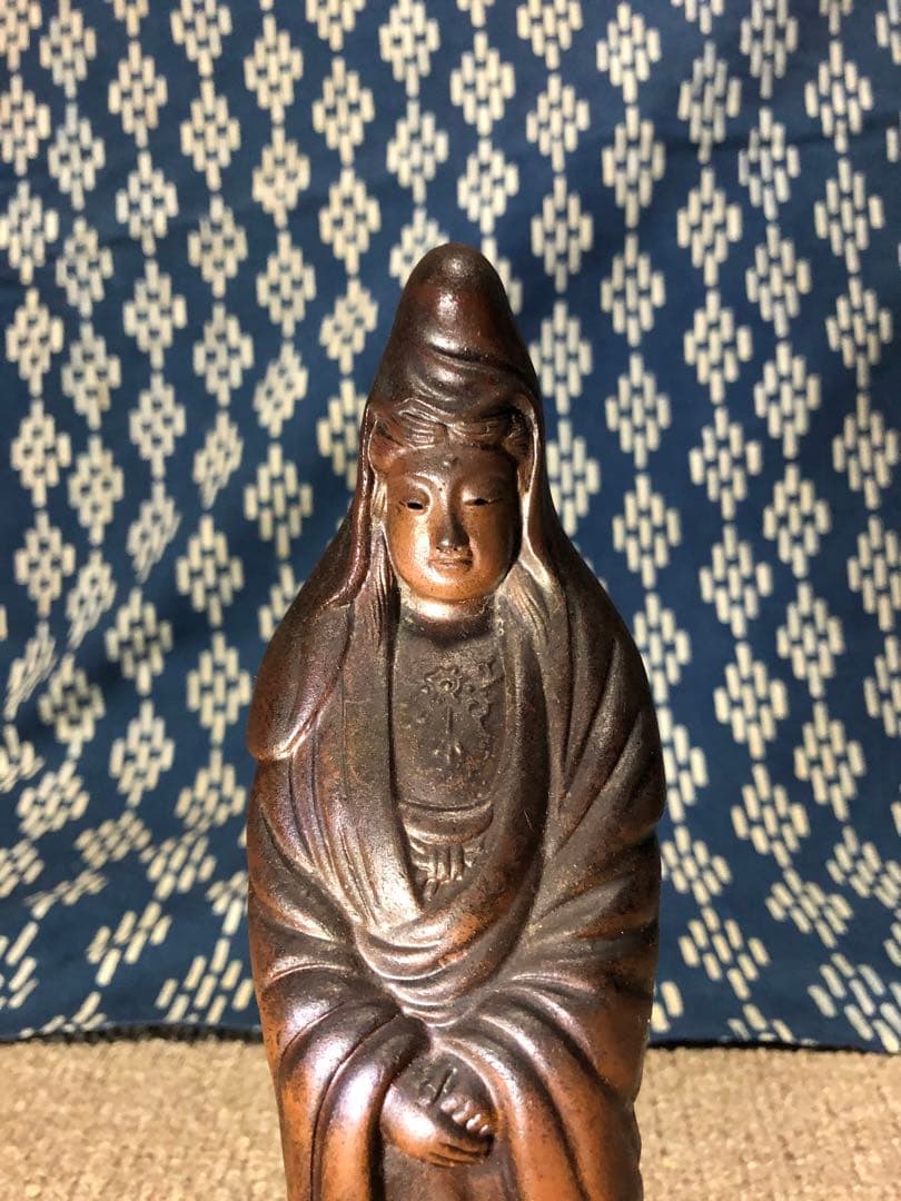 備前焼　白衣観音像　高さ20cm 目立つ傷なし