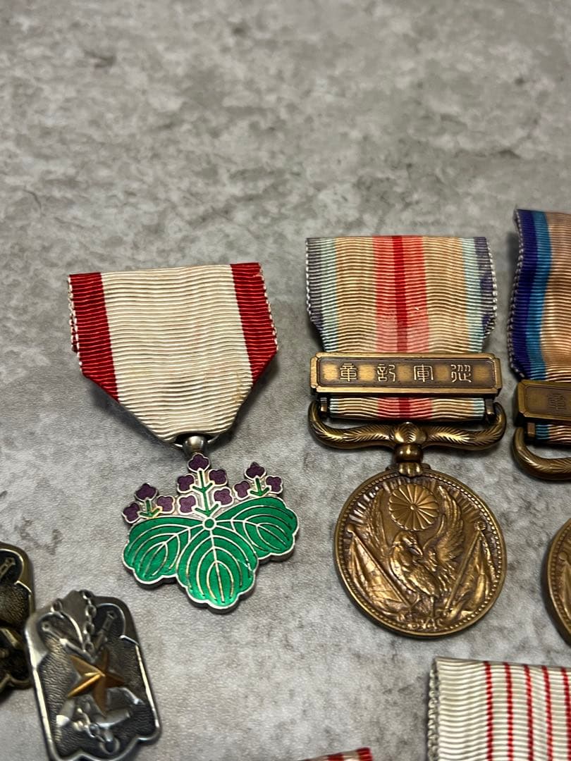 勲章 まとめ 旧陸軍 記念章 など