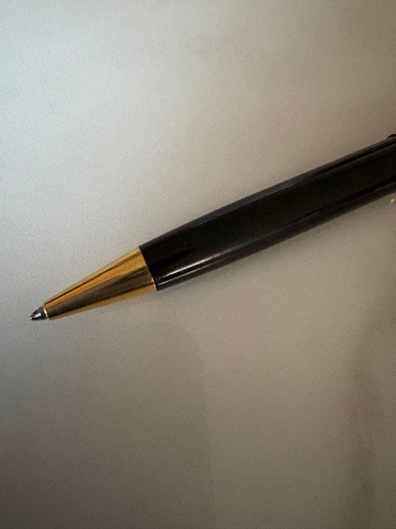 モンブラン マイスターシュテュック ボールペン 黒×金 箱・Guide付