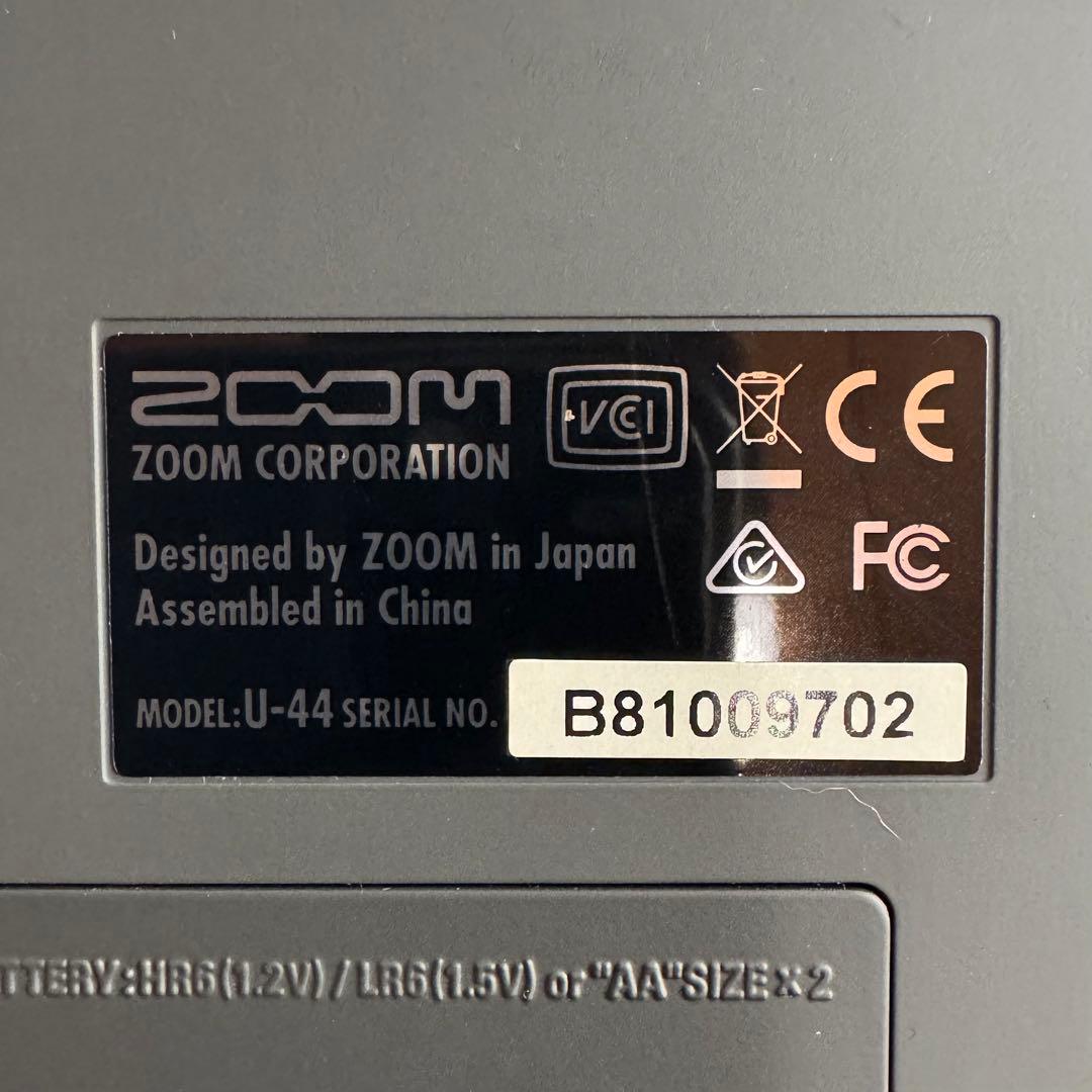 ZOOM U-44 オーディオインターフェイス