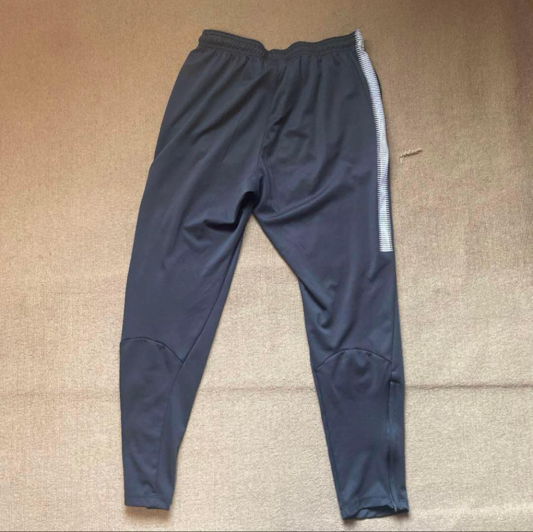 浦和レッズ　非売品　支給　実使用品　移動着　練習着