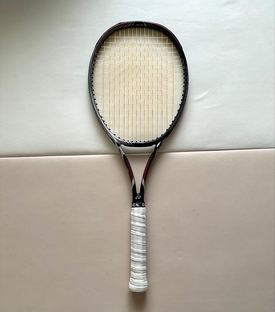 【パッカルン】ヨネックス　REGNA 98 テニスラケット G2