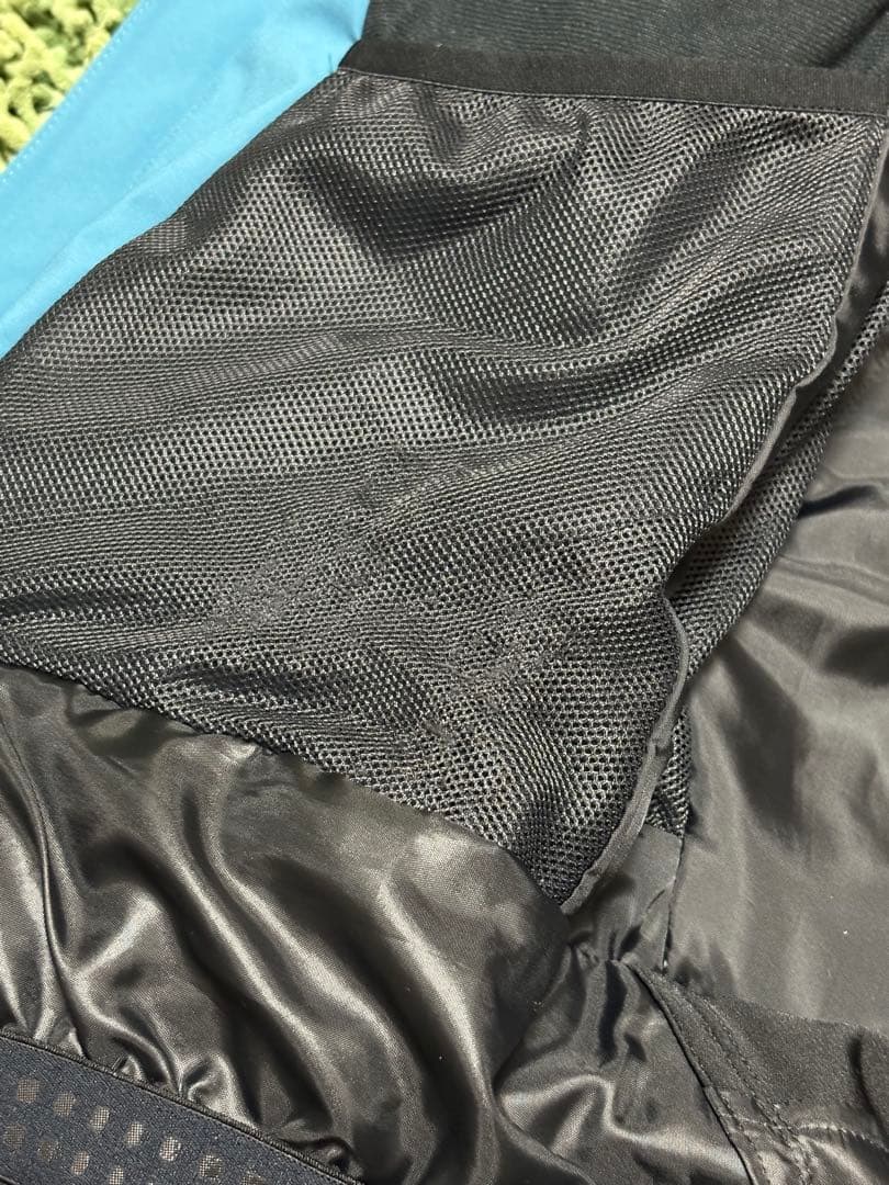 DESCENTE S.I.O スキーウェア　2023-2024