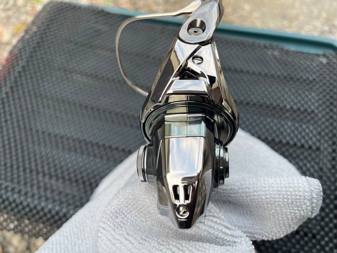 【超美品】SHIMANO 22ステラC2000SHG