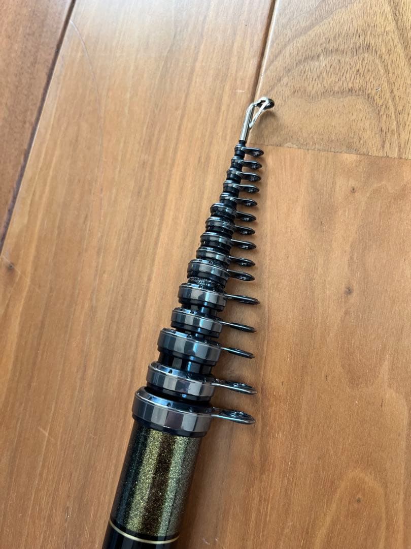 ダイワ 25剛引力ゴ4号-57B遠 投両軸