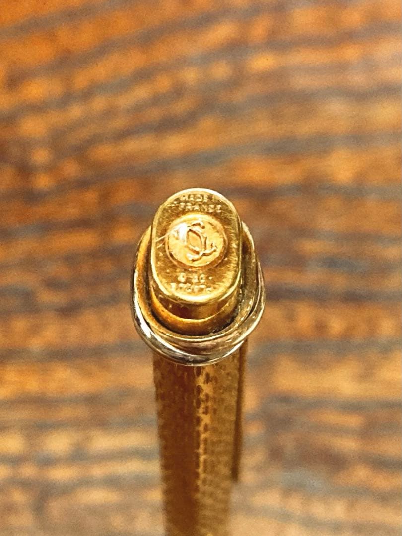 ボールペン　カルティエ　ゴールド