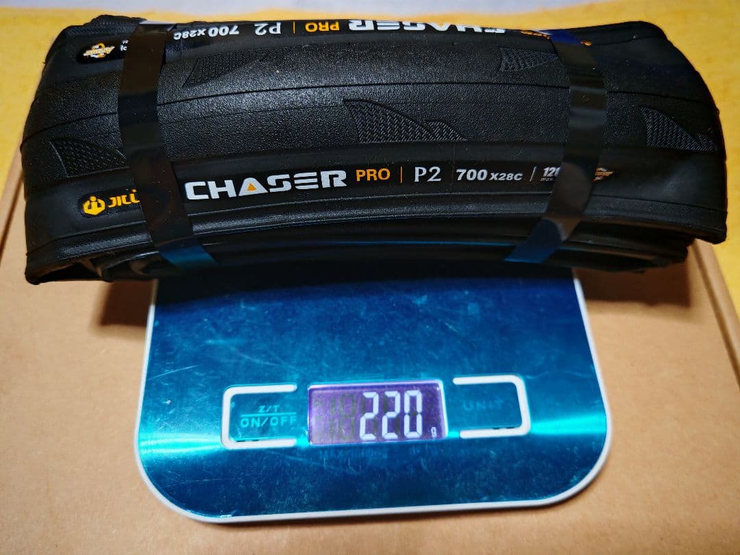 軽量タイヤ 実測220g 700 28c 2本セット