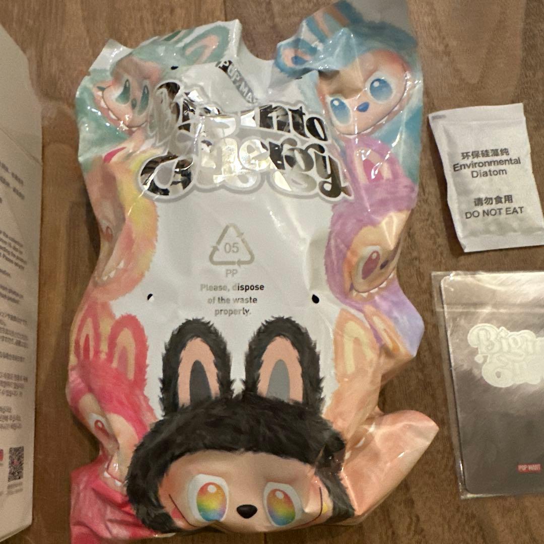 POPMART LABUBU ラブブ　シークレット