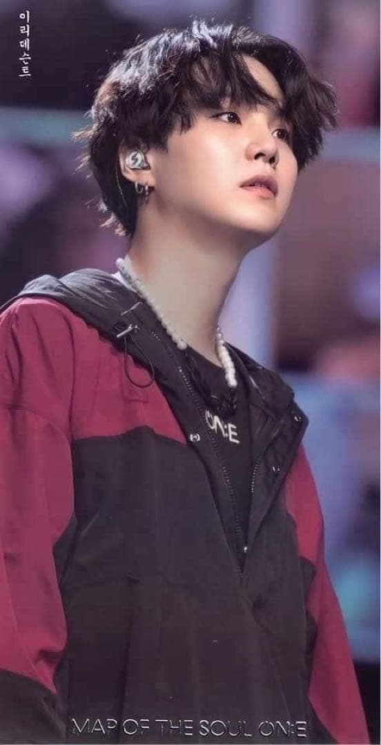 BTS MOS ON:E ユンギ SUGA 着用 アノラック　新品　フリーサイズ