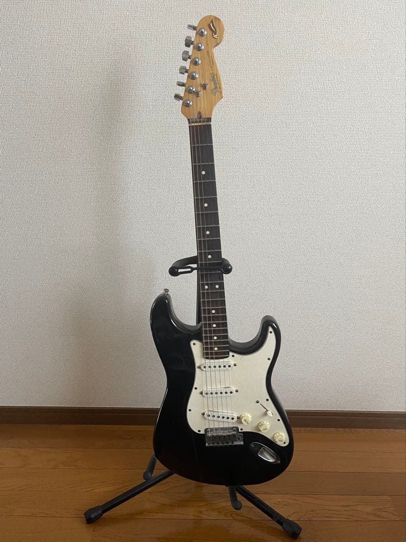 Fender ストラトキャスター ブラック