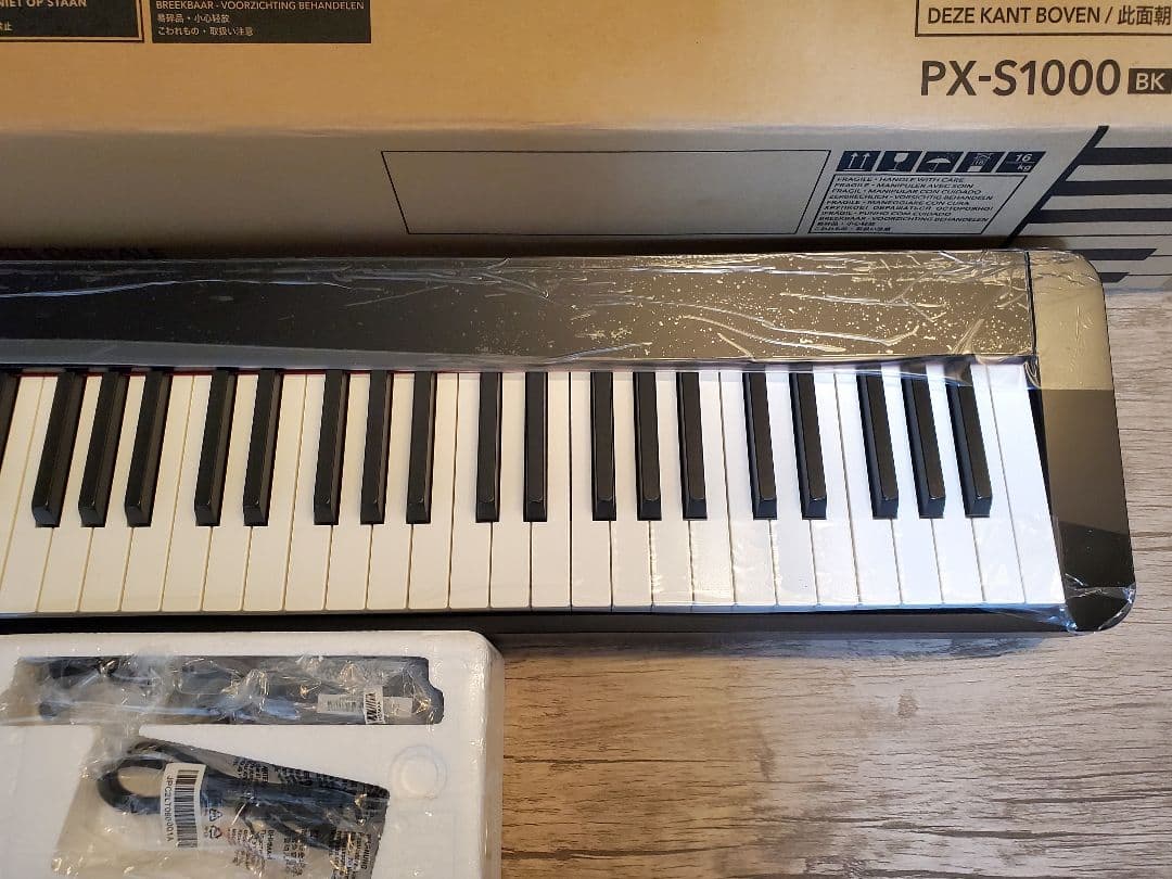 カシオ　Privia　PX-S1000 BK　デジタルピアノ　未使用保管品