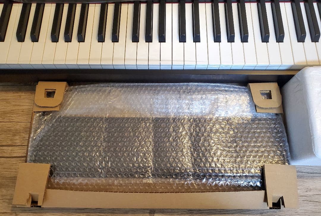 カシオ　Privia　PX-S1000 BK　デジタルピアノ　未使用保管品