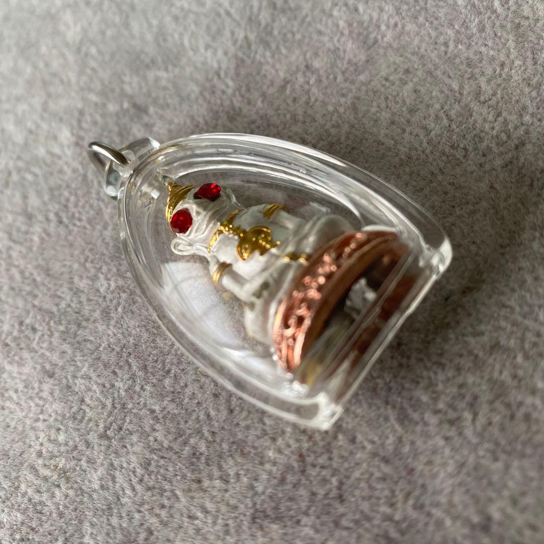 プラクルアン 精霊ンガン LPウィンユ師 超レア品 愛 成功 ビジネス運 御守り