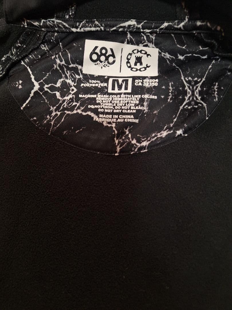 686 CROOKS&CASTLES コラボ 撥水パーカー　スノボウェア M