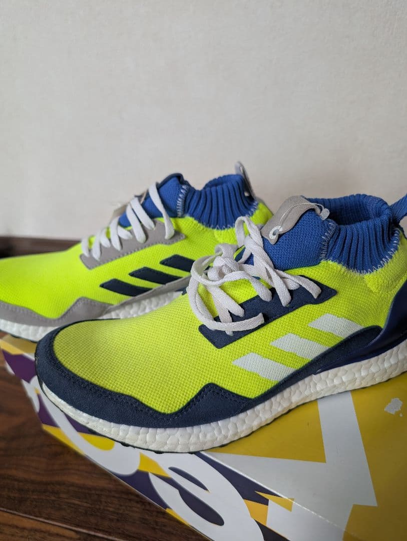 週末価格【新品未使用】26.5 adidas Ultra Boost Mid