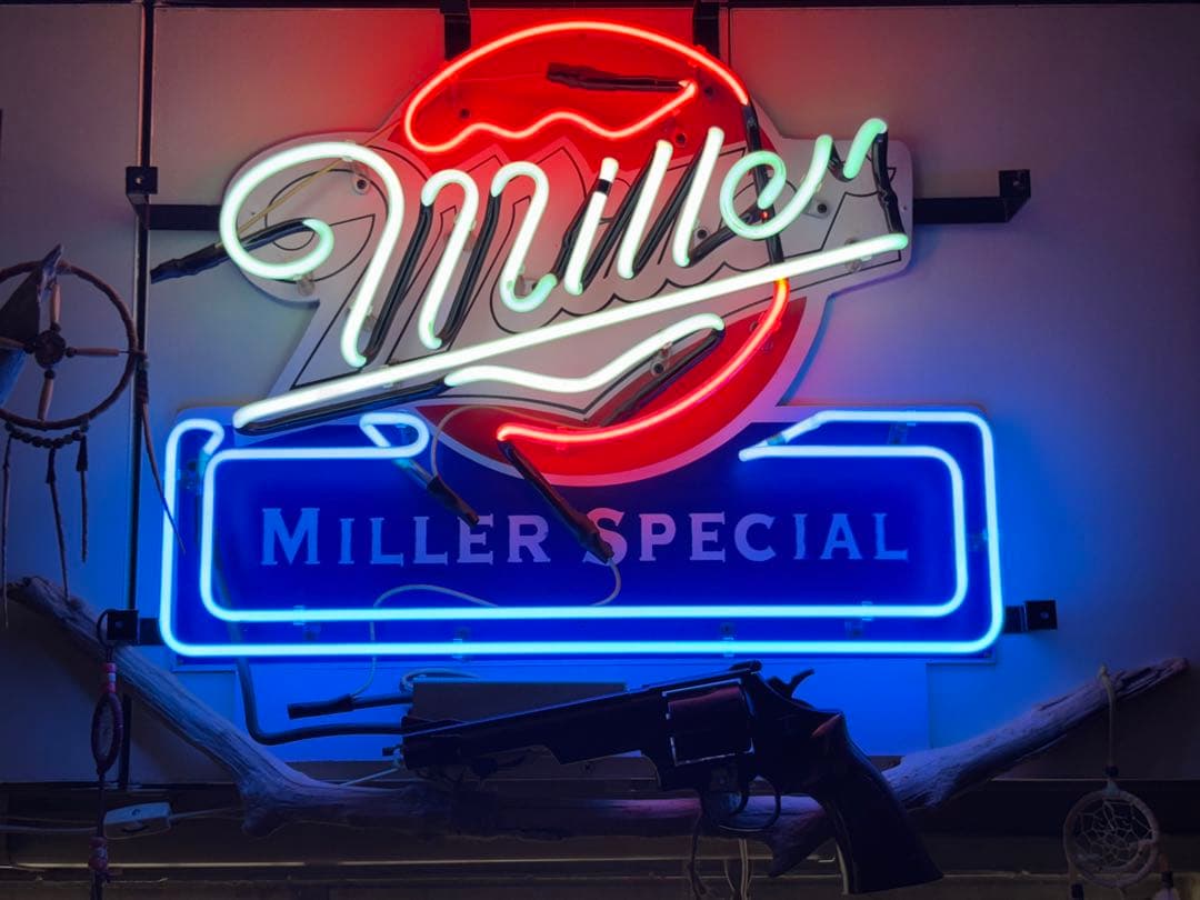 まやはかたらMiller・beer ネオンサイン