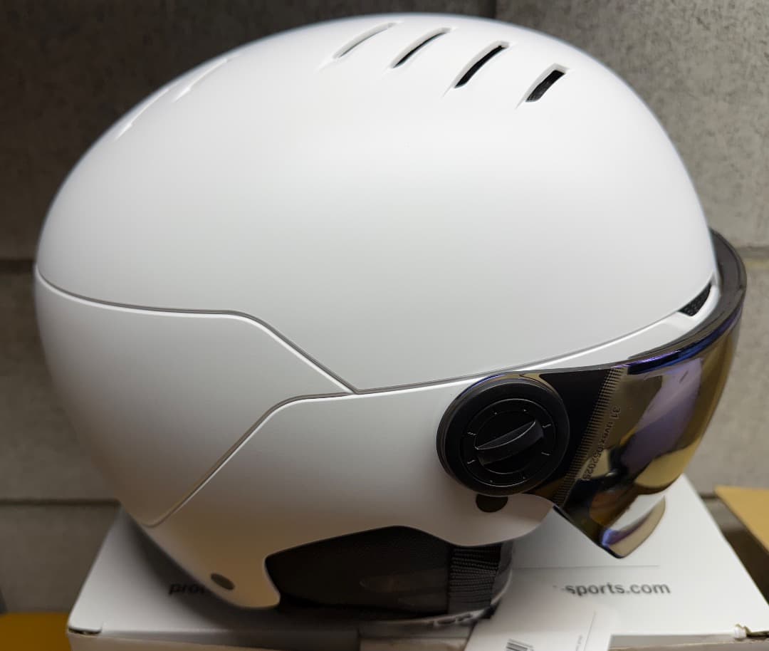 Ｌ*Ｂ様 uvex(ウベックス) 子供用 スキースノーボードバイザーヘルメット