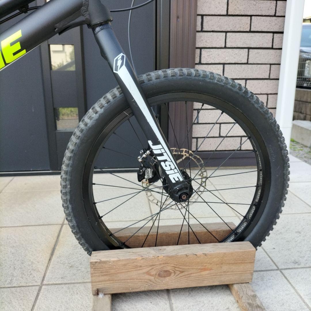 自転車本体 JITSIE VARIAL20