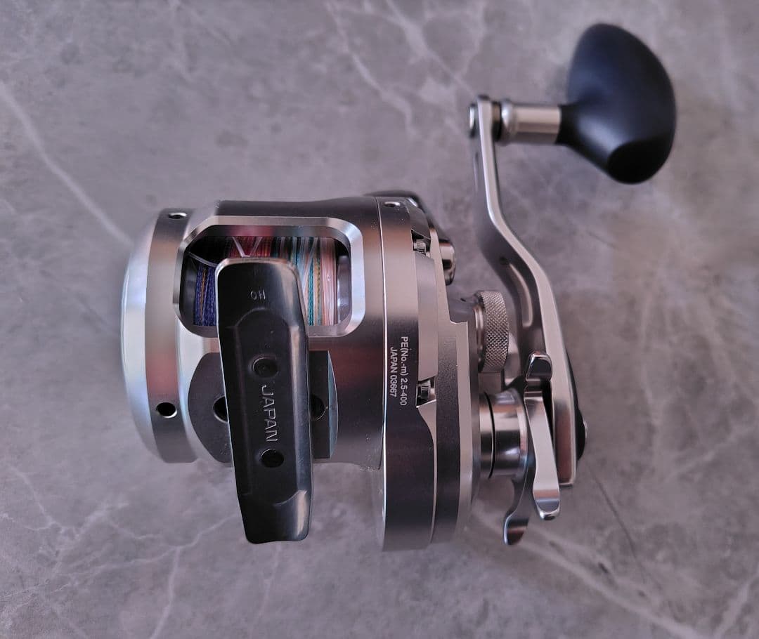 シマノ17オシアジガー1500HG 右巻き