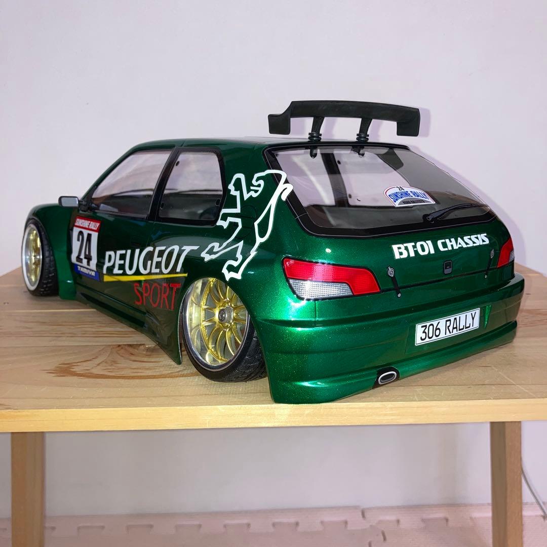 タミヤ　プジョー 306 マキシ ボディ