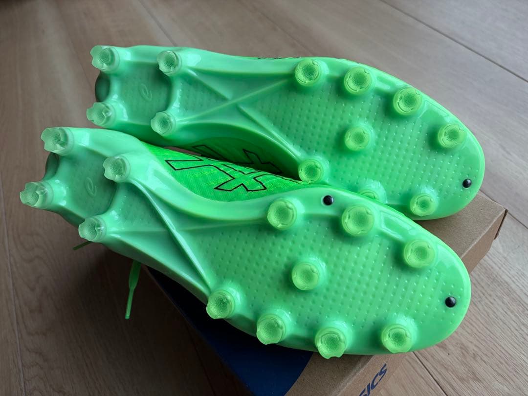 【メルカリ便】asics DS LIGHT ACROS 2 24.5cm