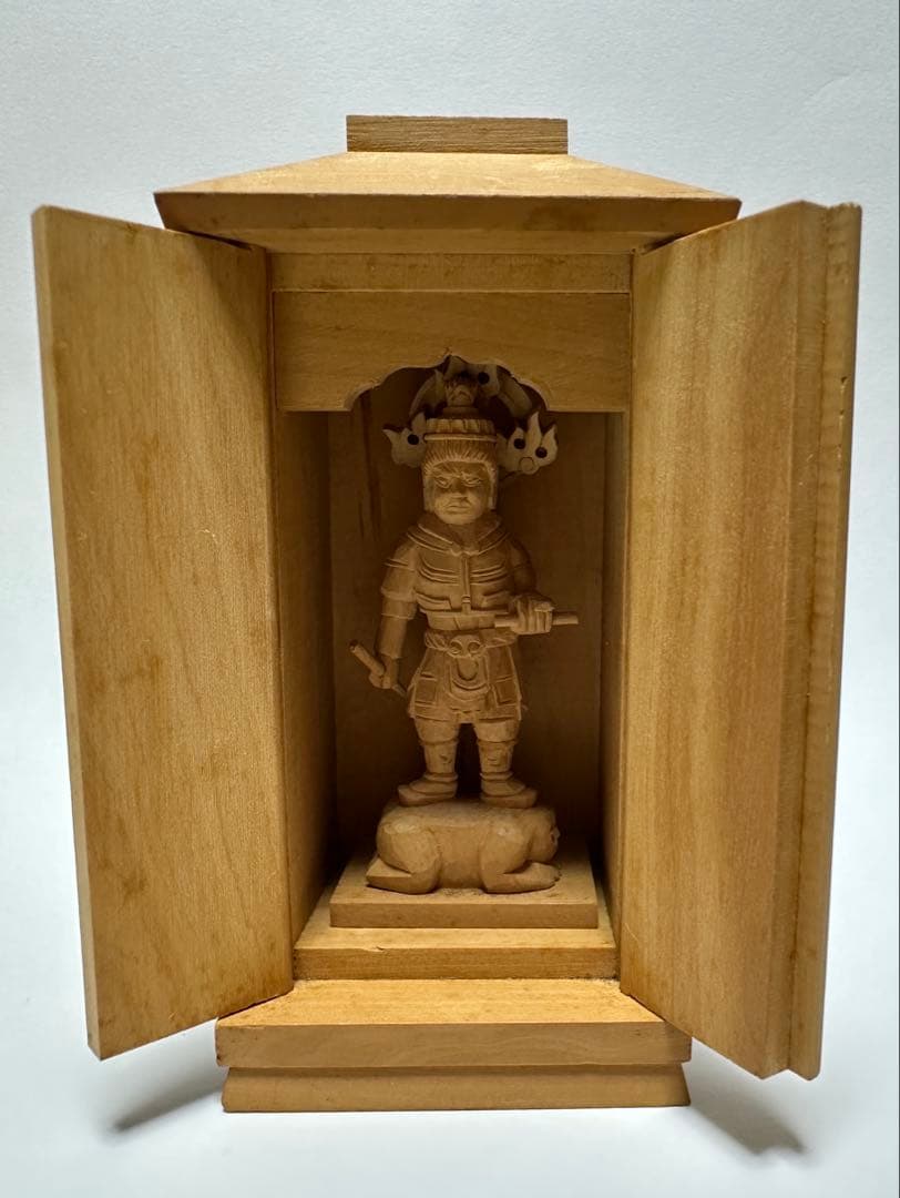 厨子入り仏像 木彫り 極小仏像　四天王　広目天立像