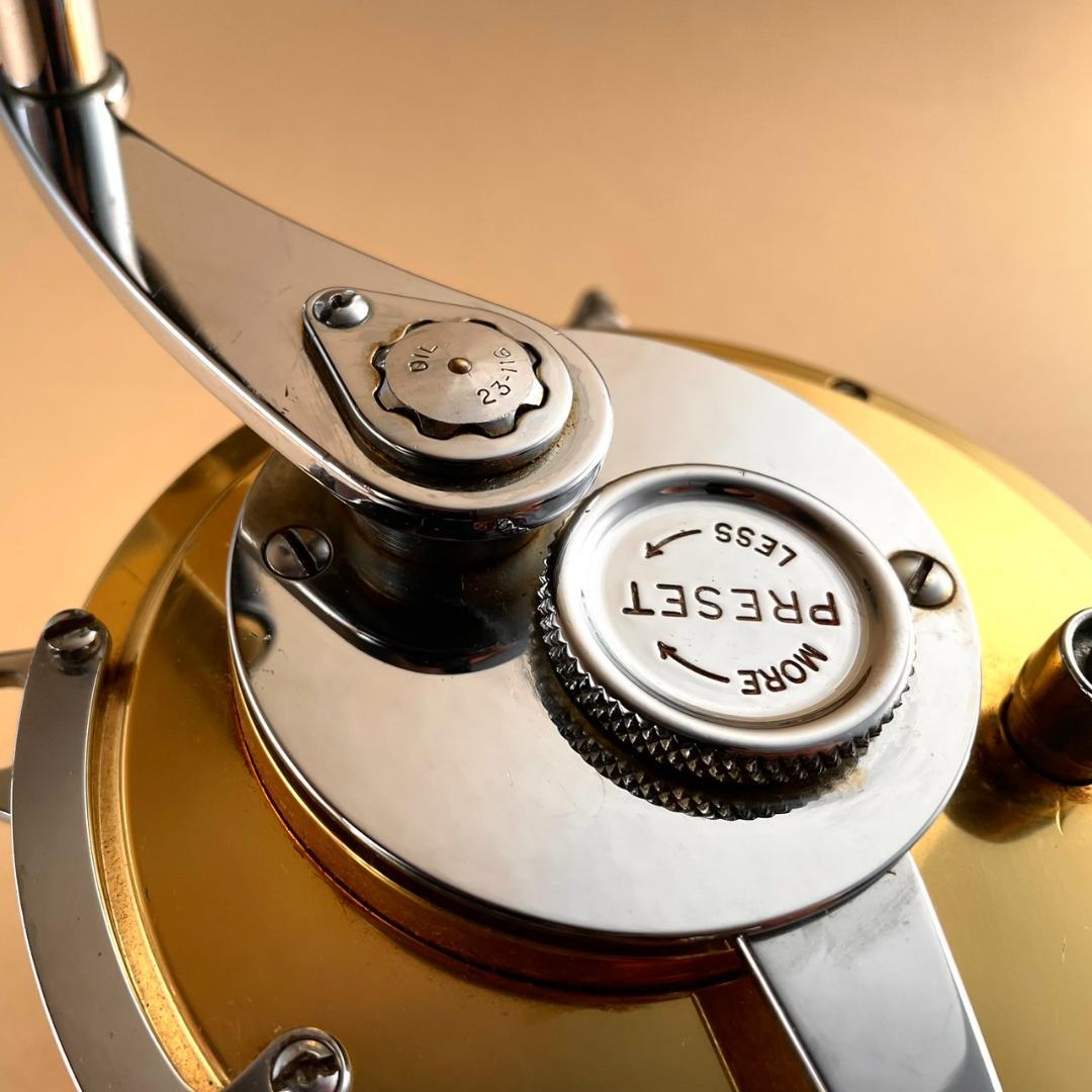 【美品】PENNリール International II 80T トローリング