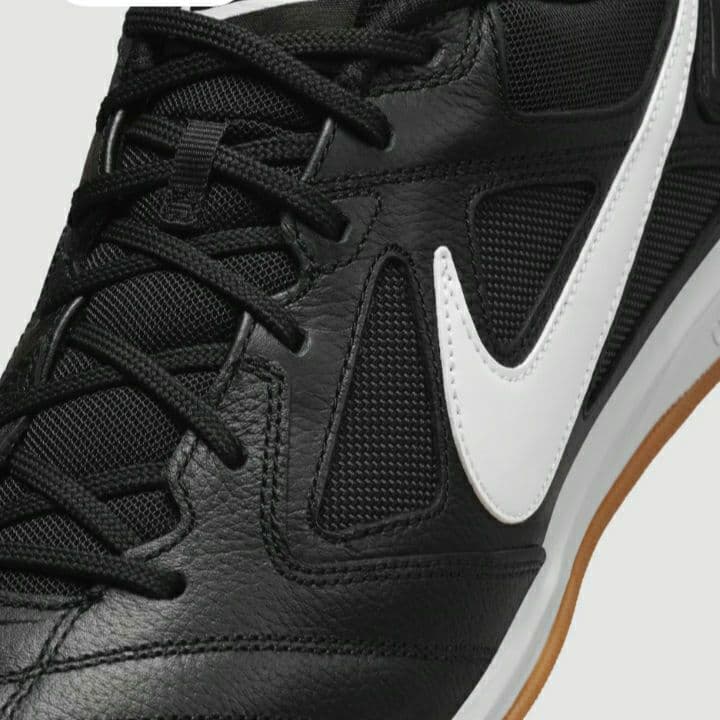 新品・未使用 NIKE GATO 25.0cm