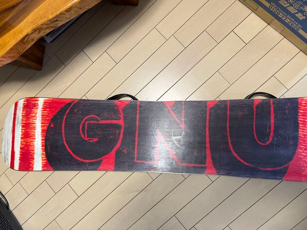 GNU スノーボード　スノボ　板　ビンディング　バイン