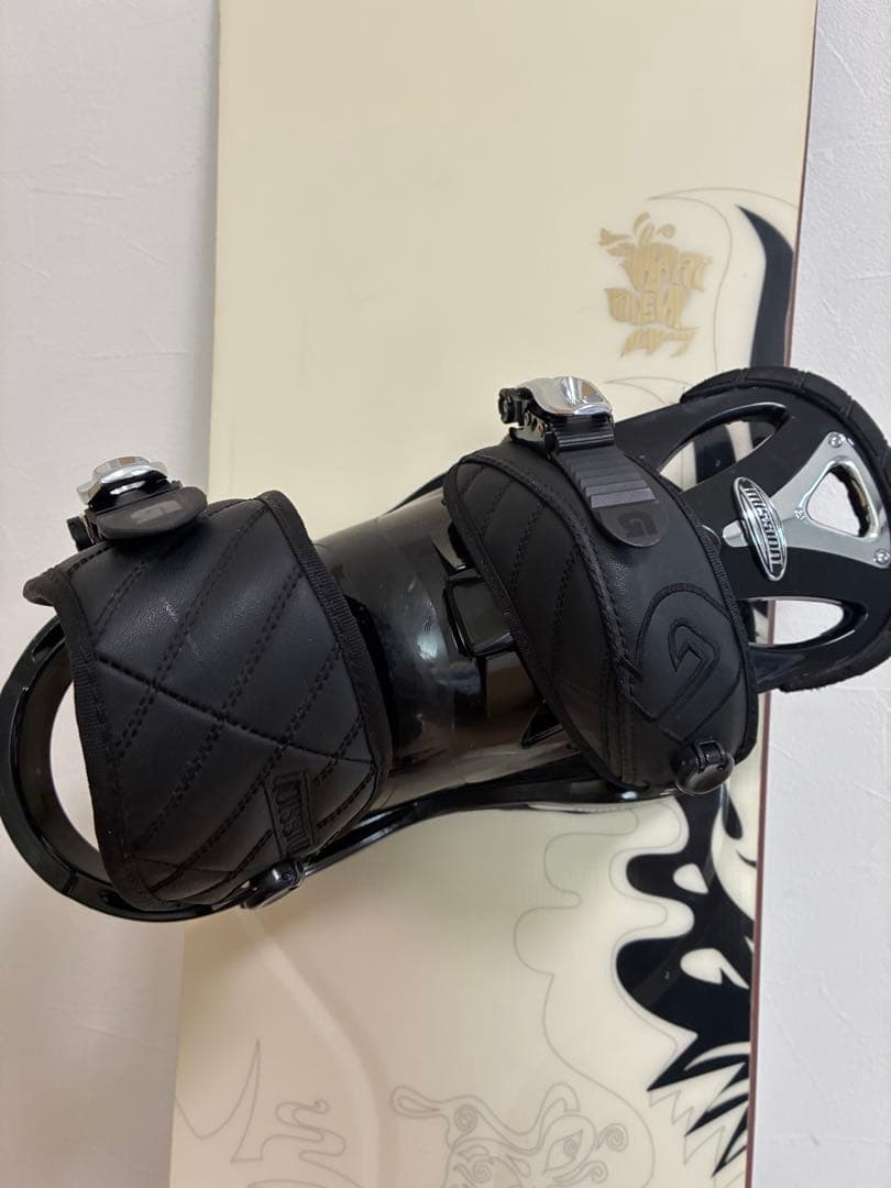 SALOMON MAIDEN 147cm✖️BURTON MISSION サイズS